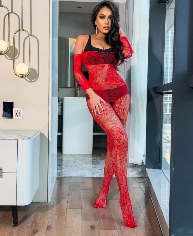 Secret Babe Dantel Görünümlü Fileli Yarım Kol Ağı Açık Tasarım Çekici Vücut Çorabı Kırmızı - Standart