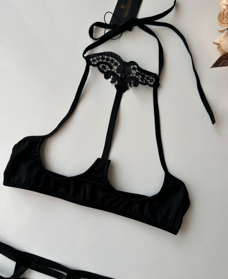 Göğüs ve Özel Bölge Dekolteli Dantel Detaylı Jartiyerli String Sütyen Takım -8293 Siyah - L