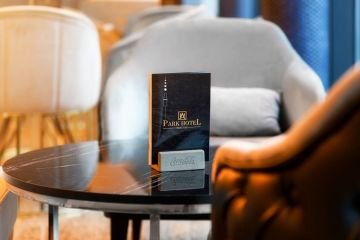 Park Hotel Braunau Cafe Longuage
