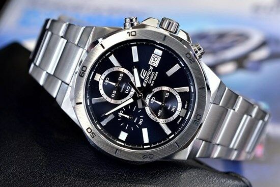 Casio EFV-640D-1AVUDF Quartz Çelik Gri Siyah Kadran 47 mm Erkek Kol Saati