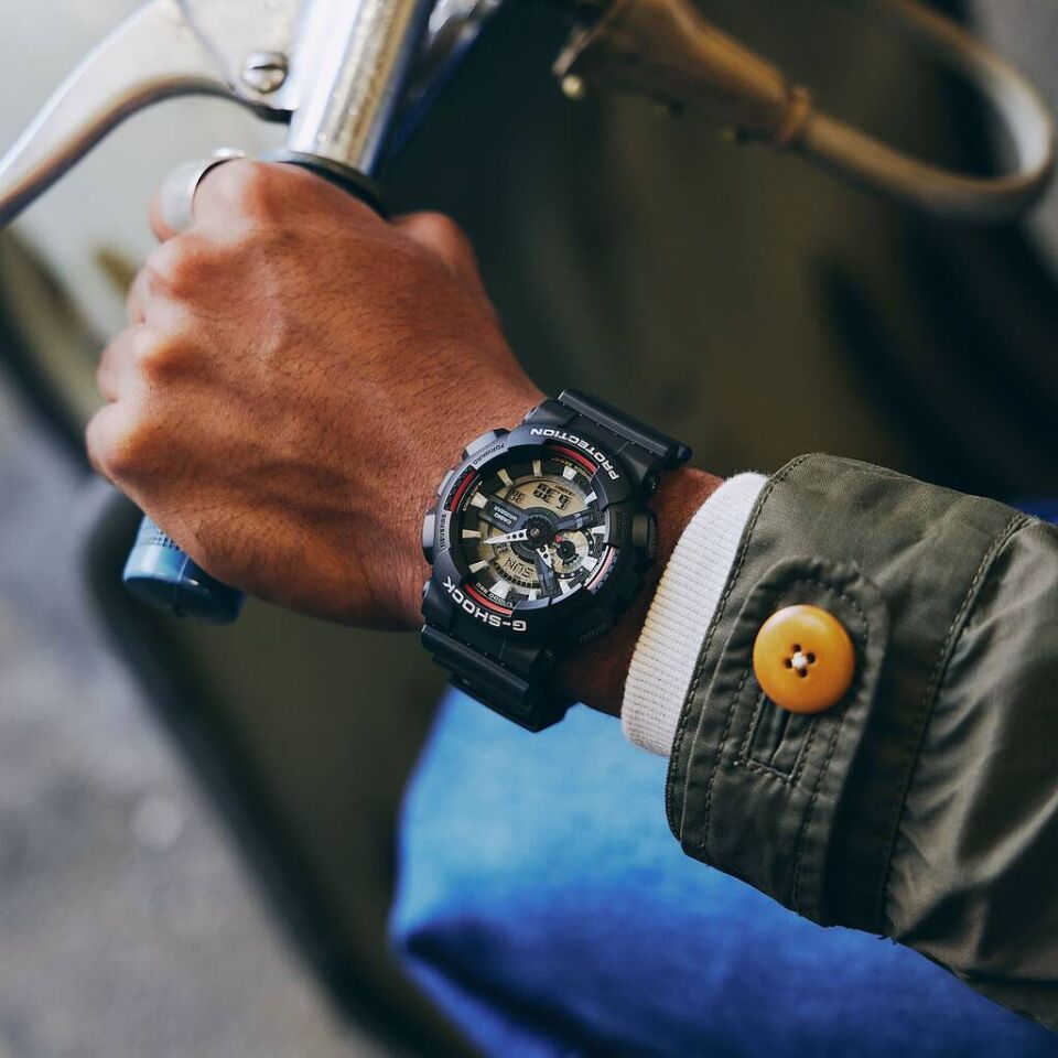 Casio GA-110RL-1ADR Quartz Silikon Siyah 20 ATM 52 mm Erkek Kol Saati