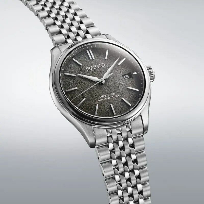 Seiko SPB465J1 Otomatik Çelik Gri Siyah Kadran 10 ATM Erkek Kol Saati