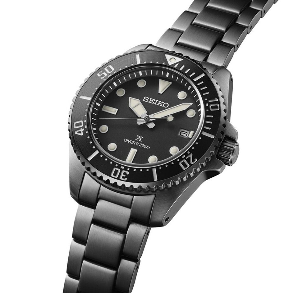 Seiko SNE599P1 Solar Çelik Siyah Safir Cam 41 mm Erkek Kol Saati