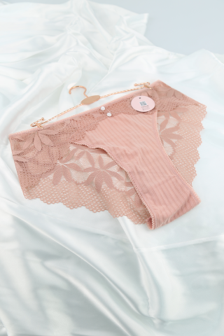 Vanilya Secret 1072 Kadın Dantelli Fantezi Slip Pudra STD