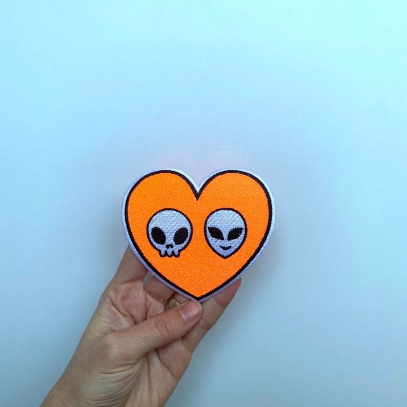 Fosforlu Turuncu - Uzaylı sevgisi nakışlı arma, Patch, Yapışkanlı Yama, aksesuar
