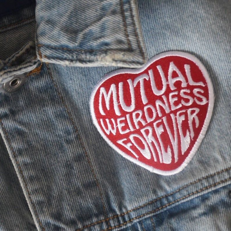 KIRMIZI Mutual Weirdness Forever Nakışlı Yapışkan Arma / Patch / Yama