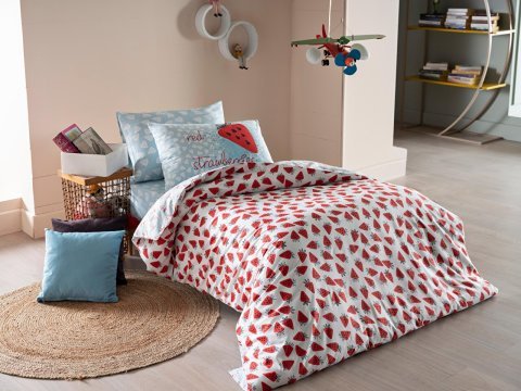Poly Cotton Strawberry Nevresim Takımı