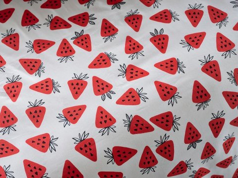 Poly Cotton Strawberry Nevresim Takımı