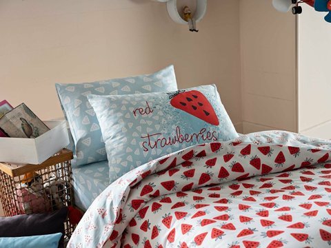 Poly Cotton Strawberry Nevresim Takımı