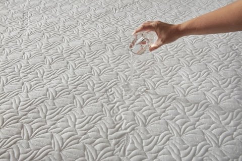 Aloe Vera Sıvı Geçirmez Fitted Alez