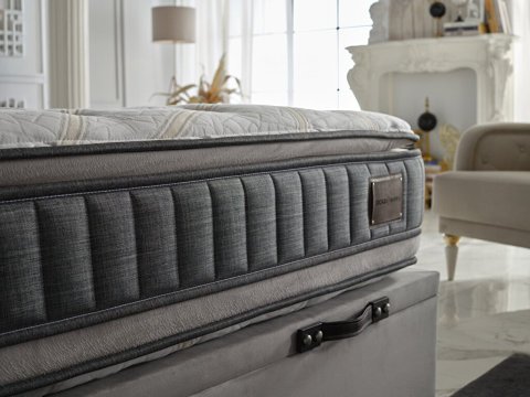 Royal Deluxe Yatak
