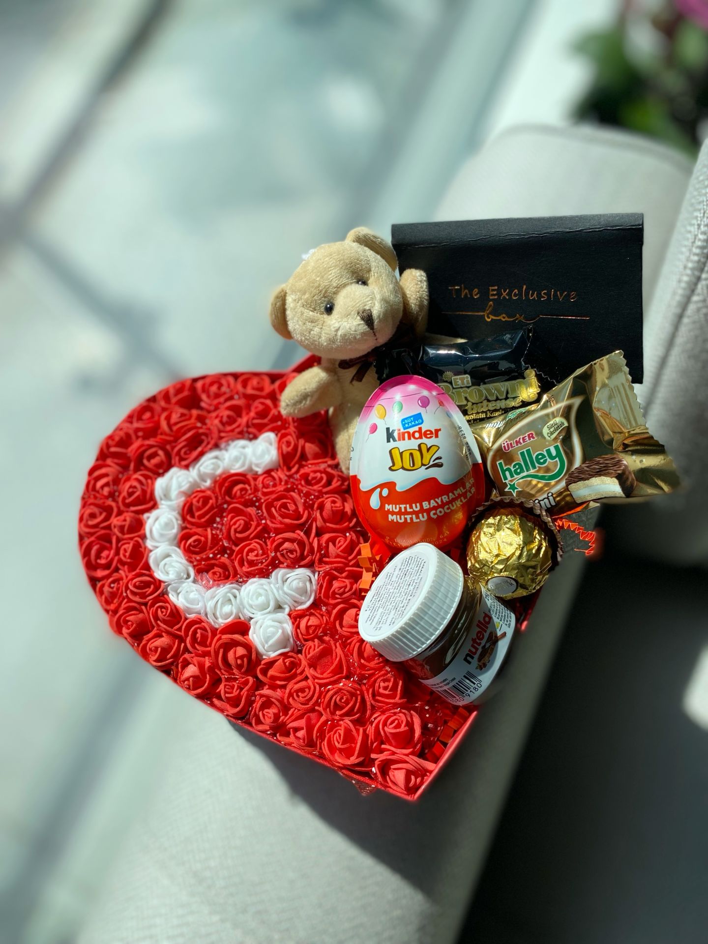 Tiny Love Box