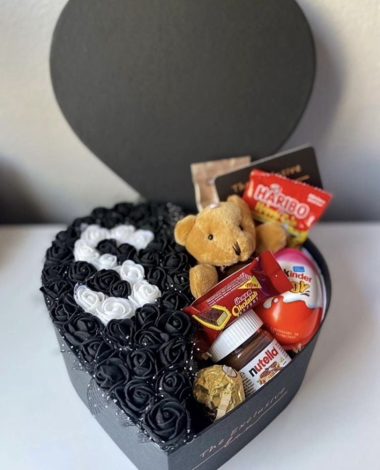 Tiny Love Box