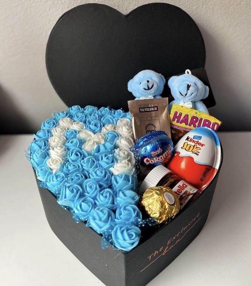 Tiny Love Box