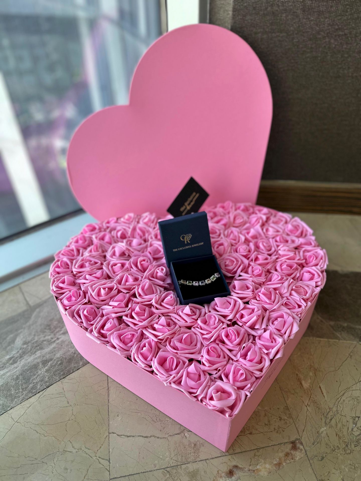 Pink Heart Box + Jewelery -1