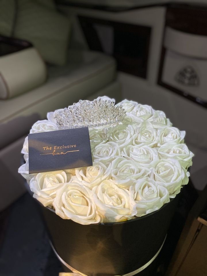 Quen’s Bouquet -Beyaz