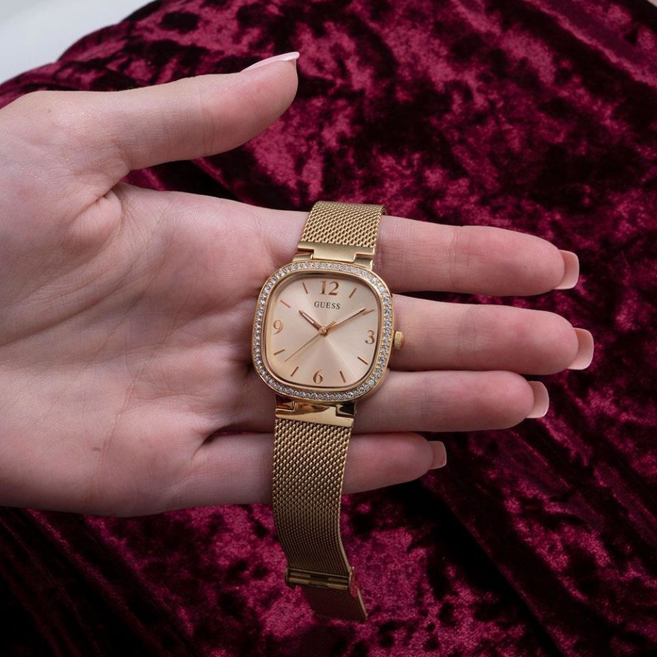 GUESS GUGW0354L2 KADIN KOL SAATİ