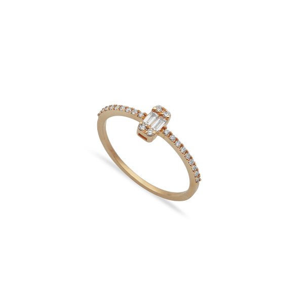 14K BAGUETTE & ROUND DIAMOND RING