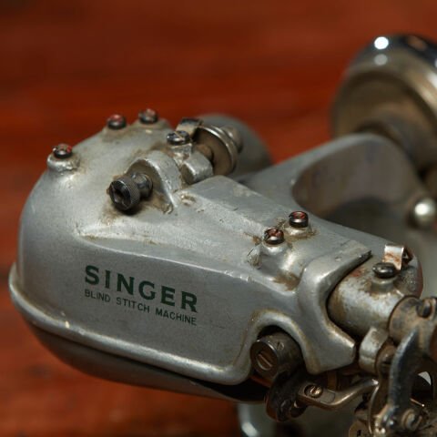 Singer (Blind Stitch Machine) Sewing Machine