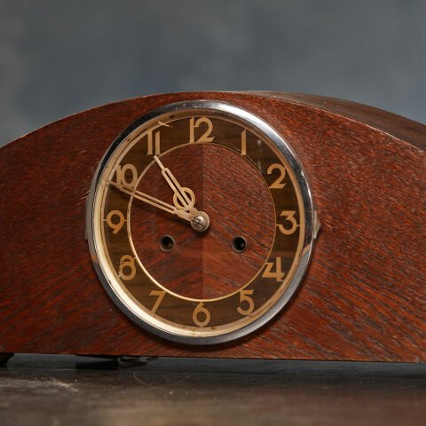 Oak Console Clock