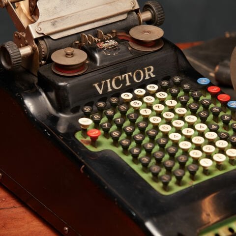 Victor Hesap Makinesi