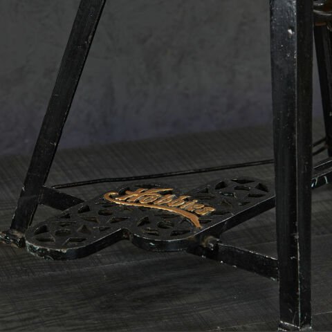 Hobbies Treadle Fretsaw Cutting Machine