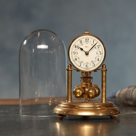 Kern Desk Clock
