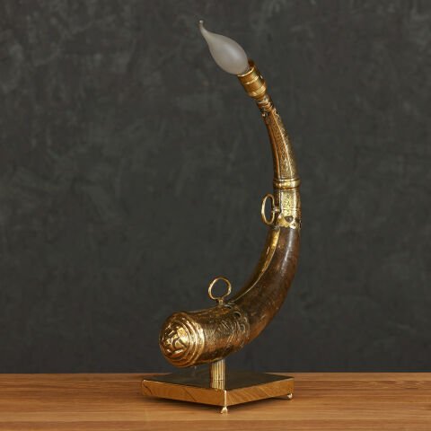 Boynuz Masa Lambası