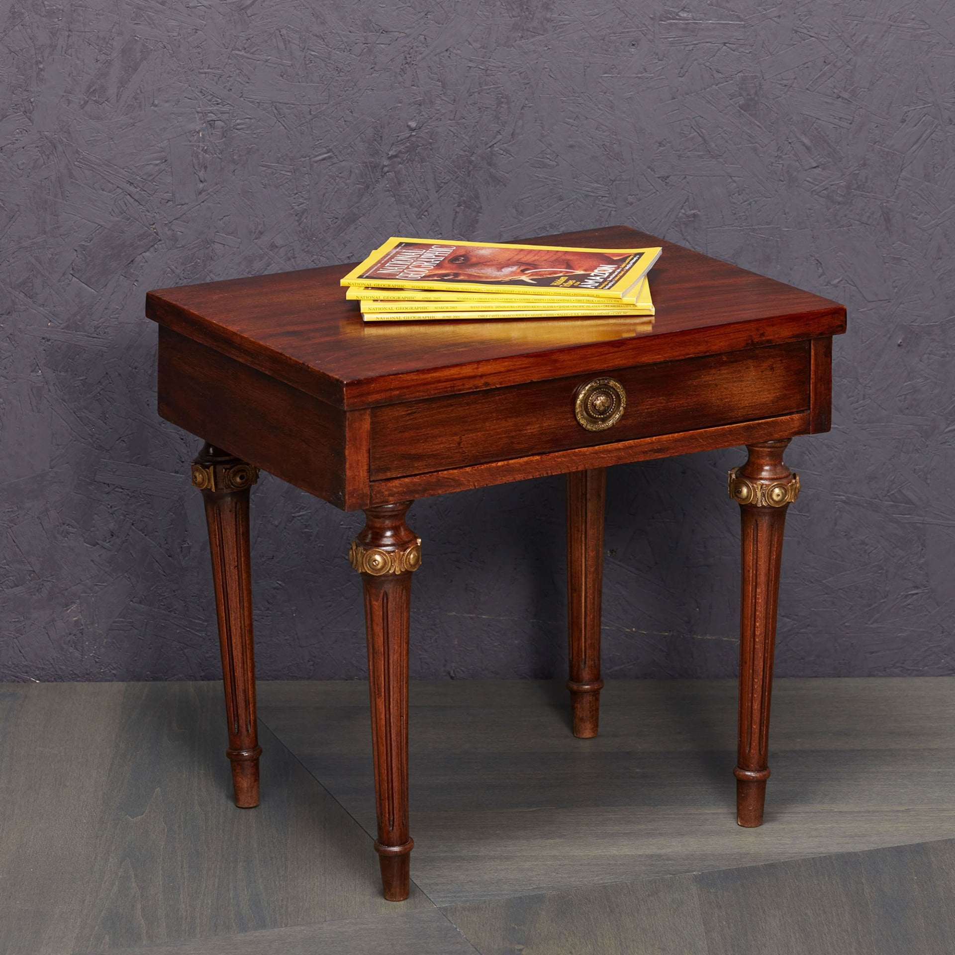 Ampir Table with Drawer