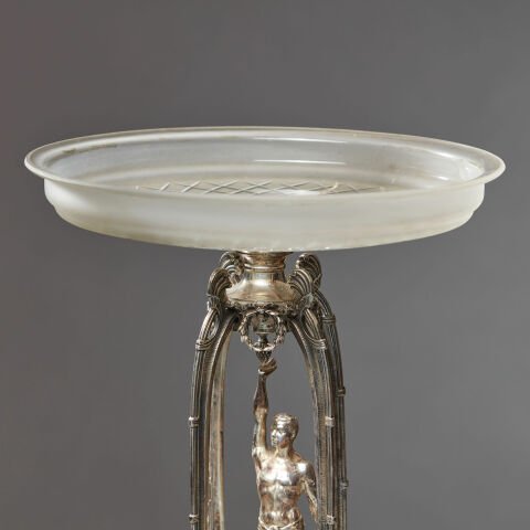 Şampiyon Heykelli Jardinyer