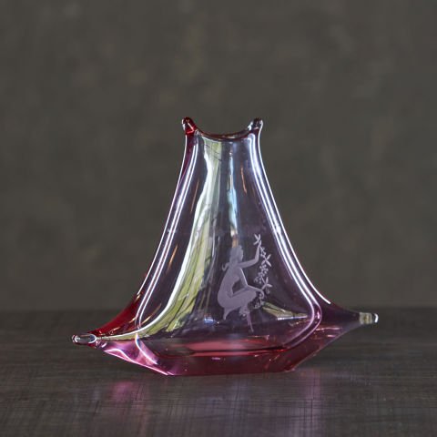 Nu Figured Pink Vase