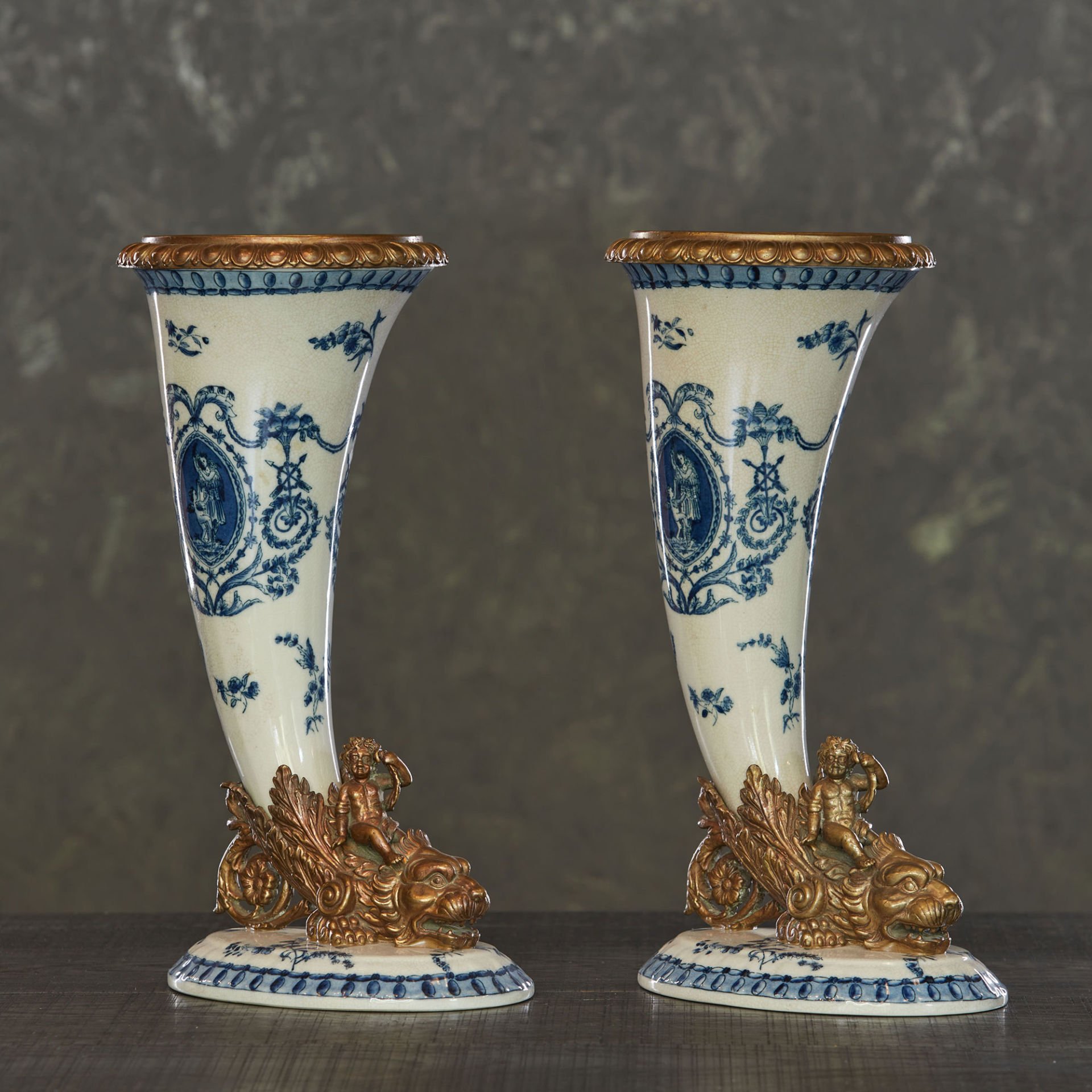 Toussi Court Double Vase