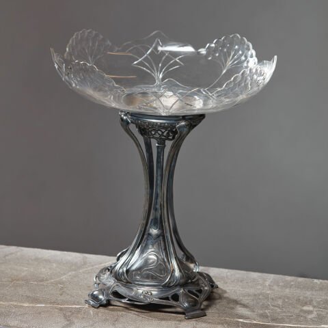 Art Nouveau Jardinyer