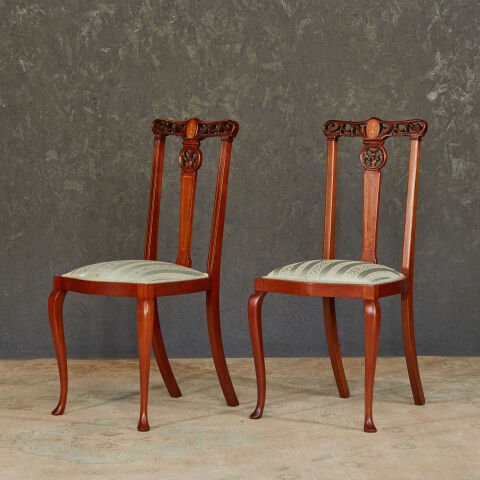 Çift Sandalye