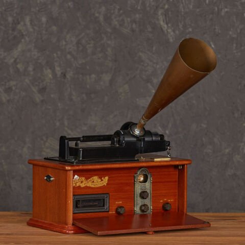 Thomas Home Phonograph