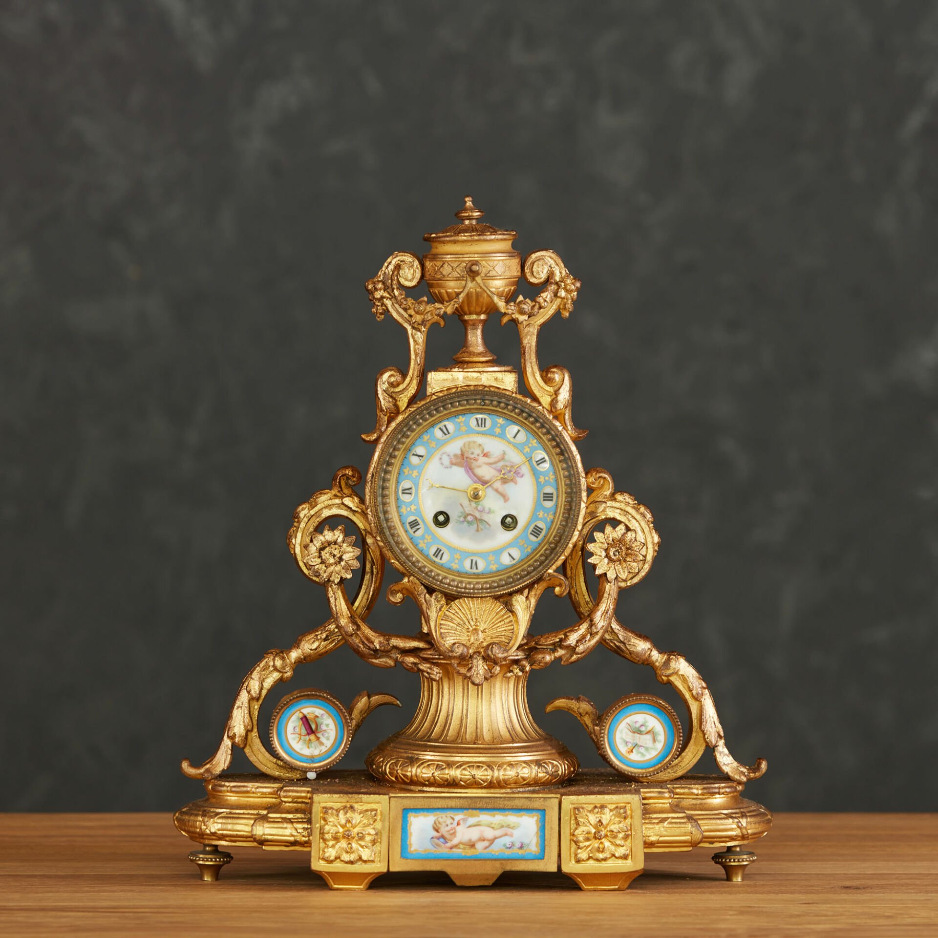 Angel Console Clock