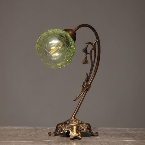 Art Nouveau Tarzı Masa Lambası