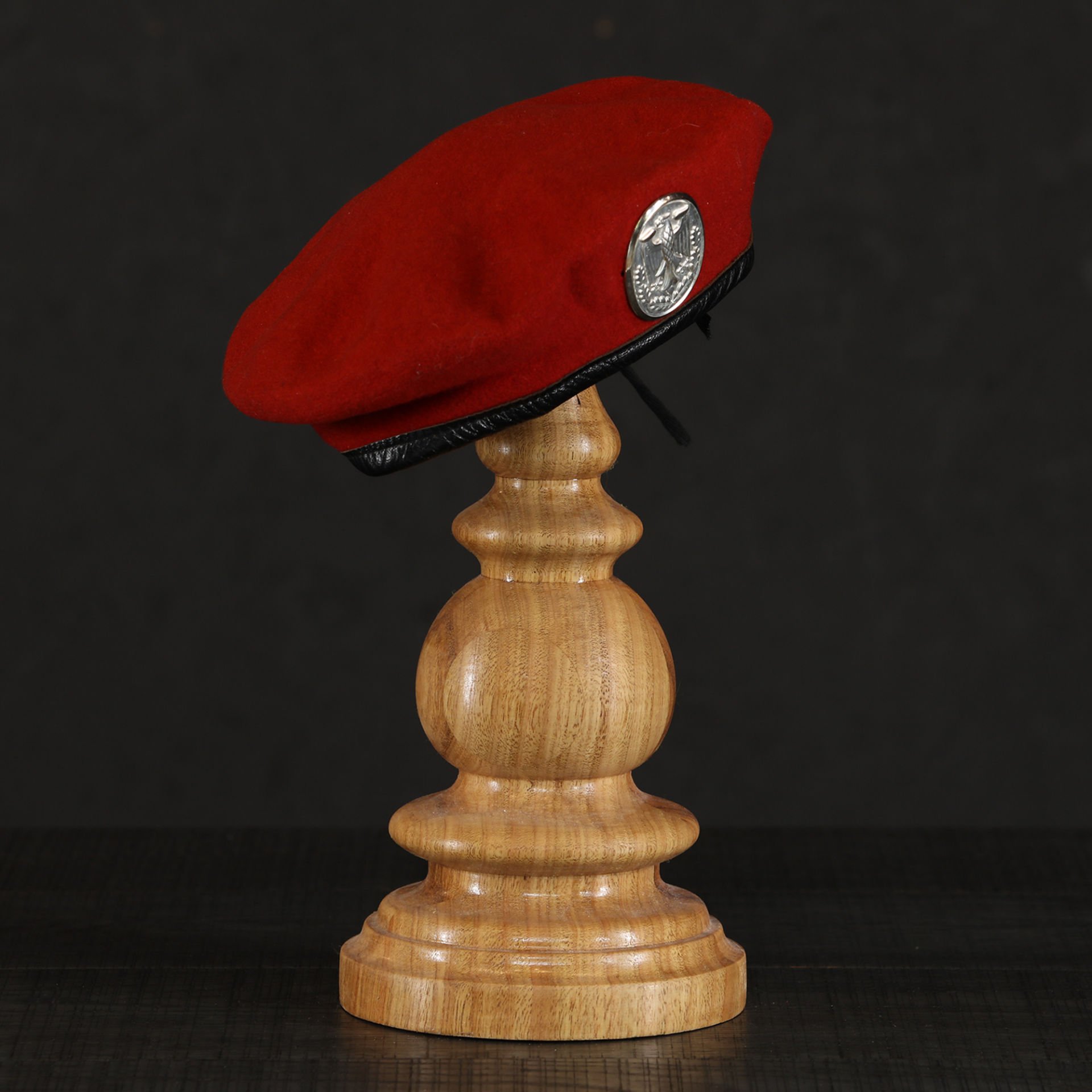 German Red Beret Soldier Cap