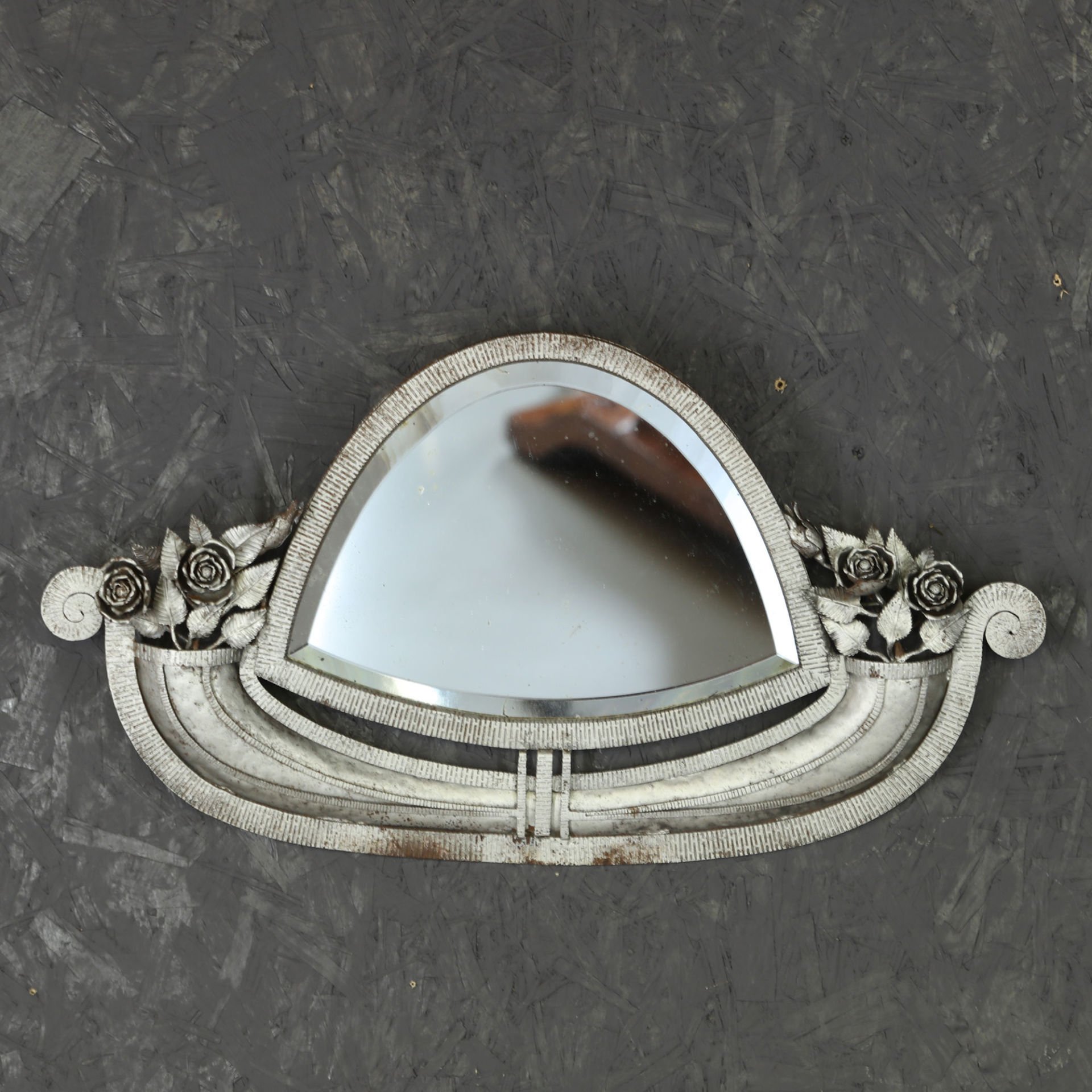 Metal Çerçeveli Ayna