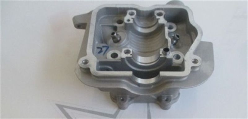 Suzuki AN 125 Silindir Üst Kapağı Boş