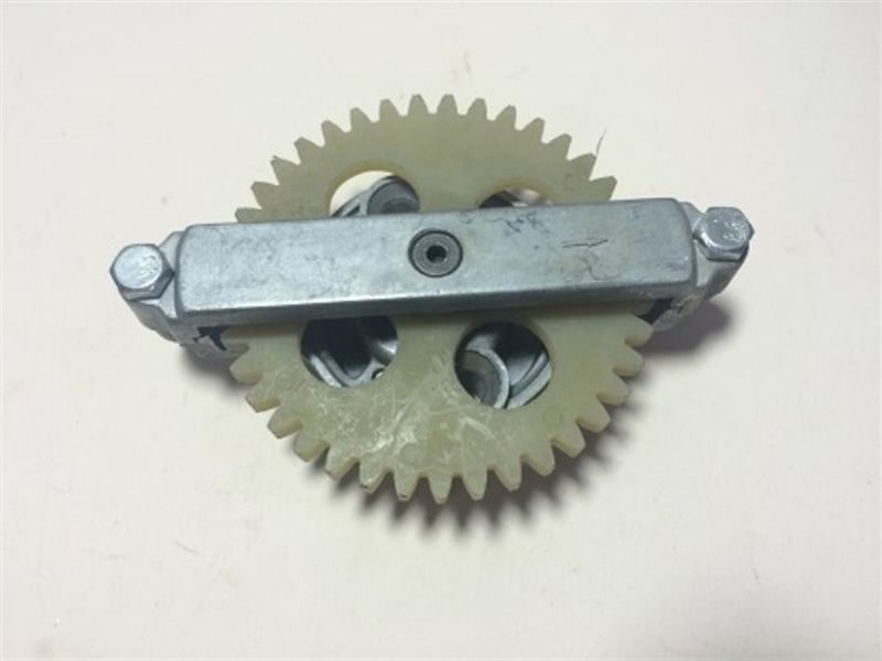 HONDA TİTAN 125 YAĞ POMPASI KOMPLE