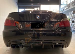 BMW E60 Vorstainer Difüzör Sağ Sol Çift Çıkış Piano Black 2003-2010