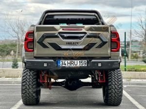 Toyota Hilux Arka Demir Tampon ( AQM-T20 )