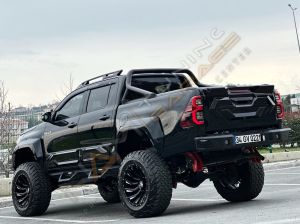 Toyota Hilux Arka Demir Tampon ( AQM-T20 )