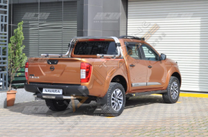 Nissan Navara Arka Basamak NAVARA YAZILI Gri ve Siyah Seçenekli PAK25