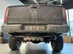 Mercedes X-Class Arka Basamak X-Class YAZILI Gri ve Siyah Seçenekli PAK25