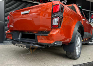Isuzu D-Max Arka Basamak D-Max YAZILI Gri ve Siyah Seçenekli PAK25