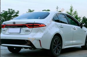 TOYATA COROLLA 2019+ IÇIN UYUMLU LED STOP SPOILER KIRMIZI