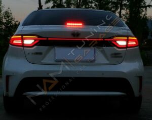 TOYATA COROLLA 2019+ IÇIN UYUMLU LED STOP SPOILER KIRMIZI