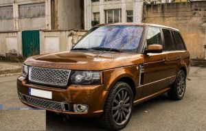 RANGE ROVER VOGUE L322 IÇIN AUTOBIOGRAPHY BODY KIT (2002-2012)